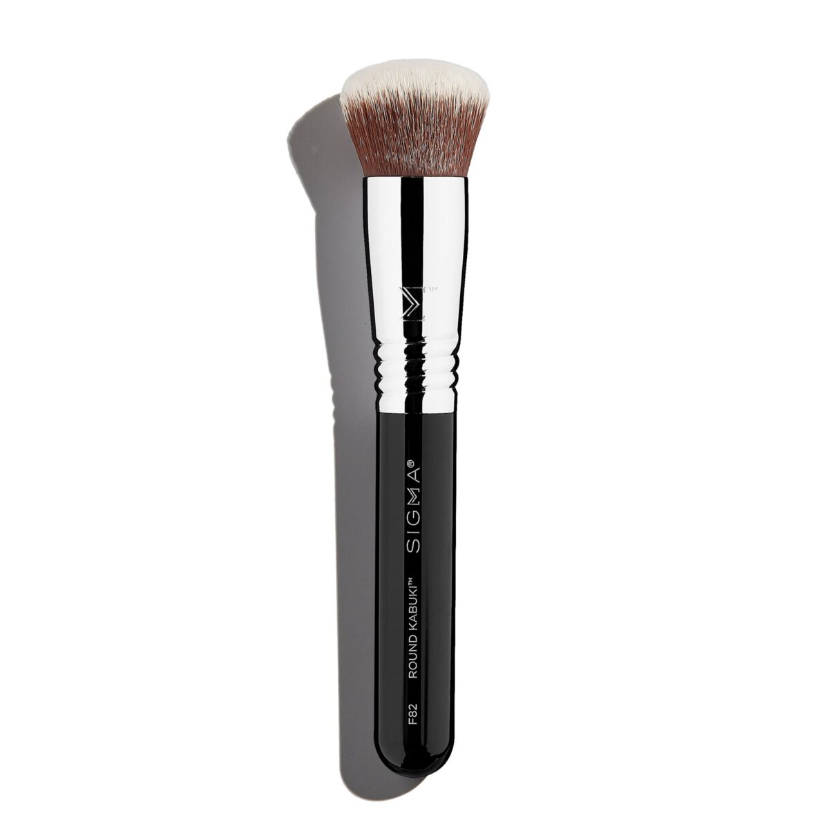 Sigma F82 Round Kabuki Brush - Image 2
