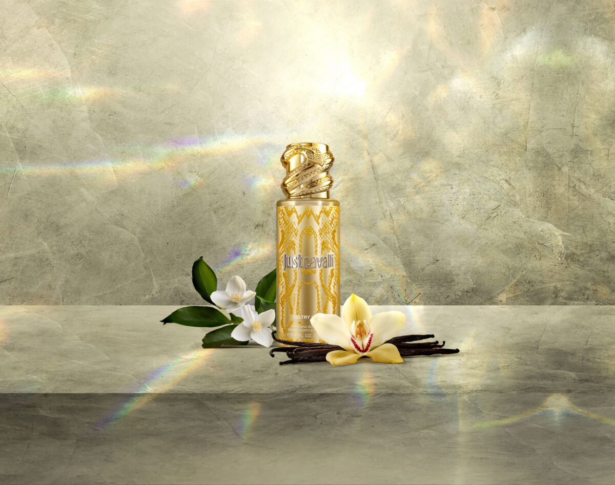Roberto Cavalli Sultry Gold Body Mist For Her 250ml - Image 2