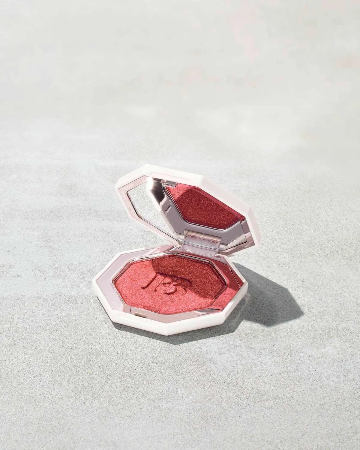 Fenty Beauty Killawatt Foil Freestyle Highlighter
